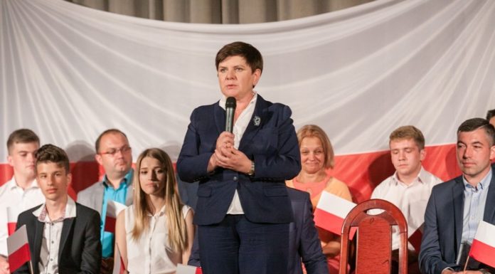 Wybory do PE: Kogo wystawi PiS w naszym okręgu? PEŁNA LISTA