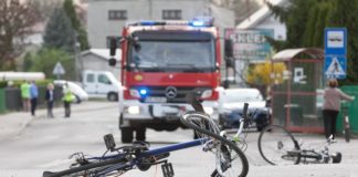 Wjechał w ludzi w Rzezawie. Nie trafi do więzienia, lecz do szpitala psychiatrycznego