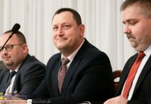 Władze powiatu w zespołach przy komisji pomocniczej Rady Ministrów