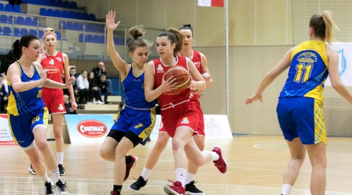 Koszykówka 2 liga: Dużo emocji! Wygrana z Piekarami Śląskimi 1 punktem – ZDJĘCIA