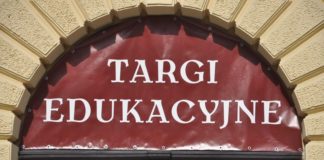 Targi edukacyjne w I LO – ZDJĘCIA