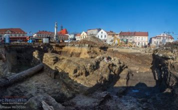 „Nie zakopujmy ratusza i historii Bochni!”. Ruszyła zbiórka podpisów