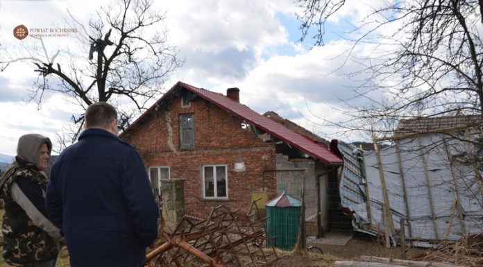 Powiat. Rośnie bilans skutków wichury. Uszkodzonych 167 budynków