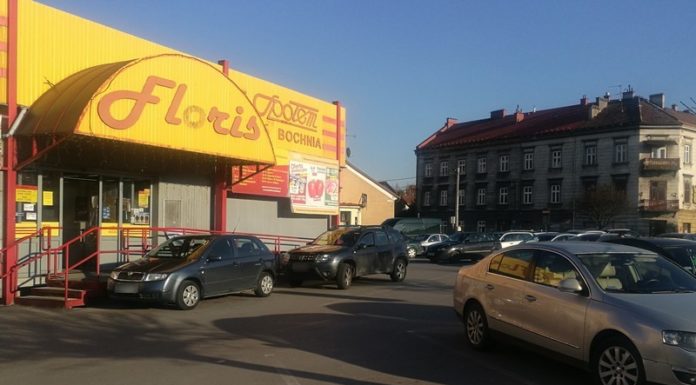 Co z tymi szlabanami? Po oświadczeniu prezesa Społem