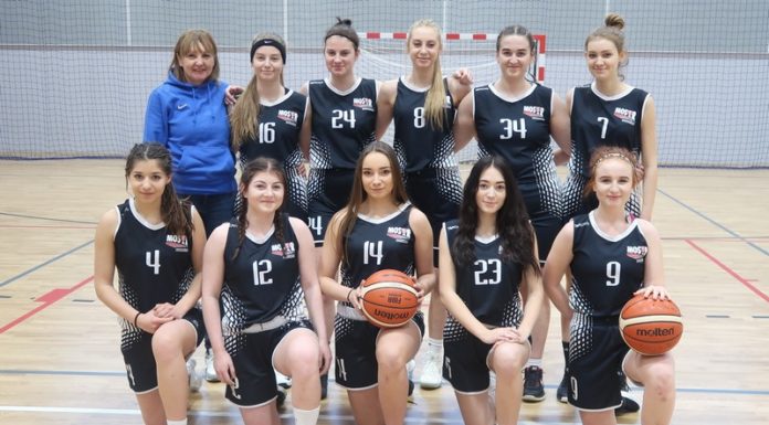 Koszykówka: Juniorki walczą w 1/4 Mistrzostw Polski