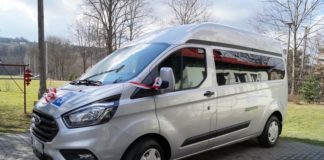 ŚDS w Rdzawie z nowym samochodem