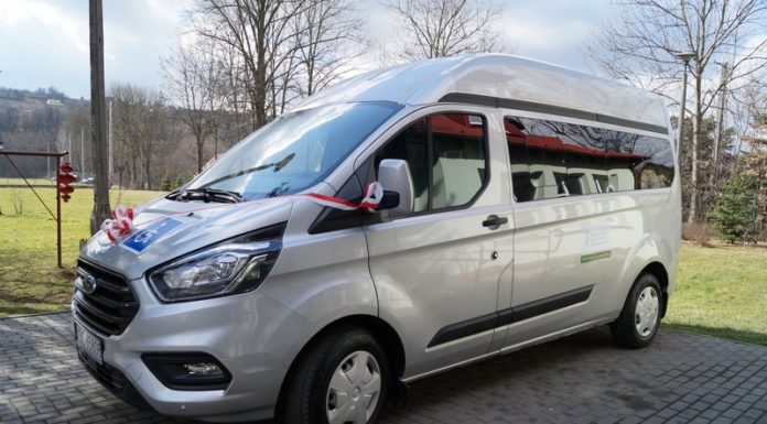 ŚDS w Rdzawie z nowym samochodem