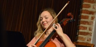 W niedzielę w Grodkowicach wieczór z gitarą i wiolonczelą