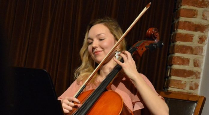 W niedzielę w Grodkowicach wieczór z gitarą i wiolonczelą