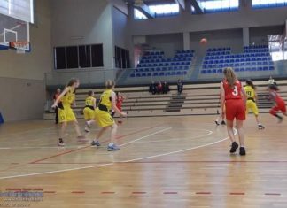 Koszykówka: Kadetki awansowały do rozgrywek centralnych