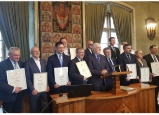 Powiat Bocheński z wyróżnieniem za budowę sali sportowej dla „Mechanika”