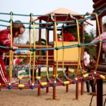 Bochnia. Radna przypomina o obietnicy zmian w dostępności placów zabaw przez cały rok