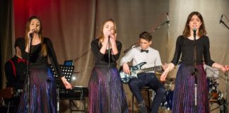 Teatr Artystokracki i koncert „Kobiety jak te kwiaty…” – ZDJĘCIA