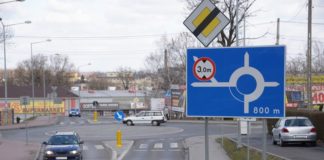 Nowe znaki drogowe na terenie Bochni