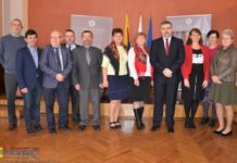 Podpisano umowy z organizacjami pozarządowymi