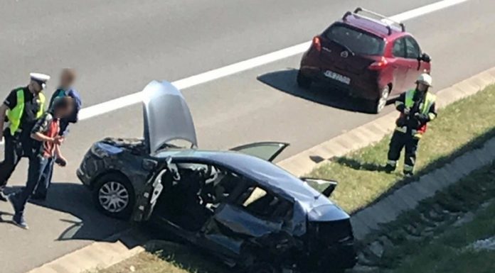 Zderzenie 6 samochodów na A4 koło Brzeska. Autostrada zablokowana