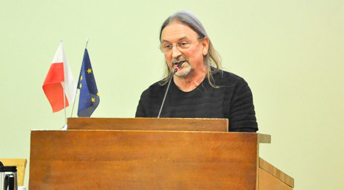 Marek Piekarczyk i gorzkie słowa do radnych. Apel o wsparcie dla kultury w Bochni