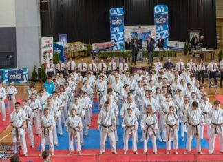 4 medale bocheńskich karateków stylu Oyama