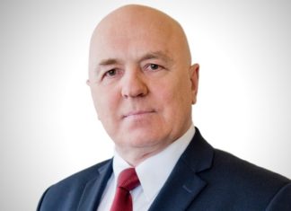 Nie wszyscy w PiS-ie cieszą się z powrotu Edwarda Czesaka do polityki?