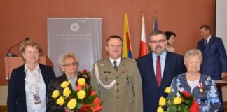 Wręczono medale „Za zasługi dla obronności kraju” – ZDJĘCIA