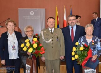 Wręczono medale „Za zasługi dla obronności kraju” – ZDJĘCIA