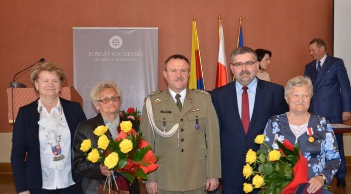 Wręczono medale „Za zasługi dla obronności kraju” – ZDJĘCIA