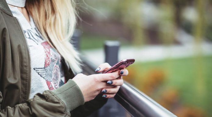 Bochnia. 16-latka trafiła do „rejestru pedofilów”. Sąd nakazał usunięcie danych