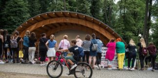 Niedziela. Dzisiejsza Bocheńska Scena Letnia ODWOŁANA