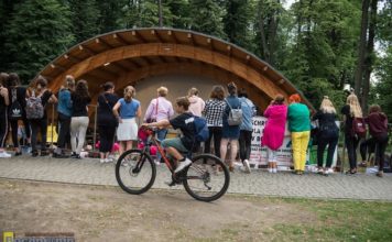 Niedziela. Dzisiejsza Bocheńska Scena Letnia ODWOŁANA