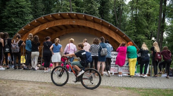 Niedziela. Dzisiejsza Bocheńska Scena Letnia ODWOŁANA