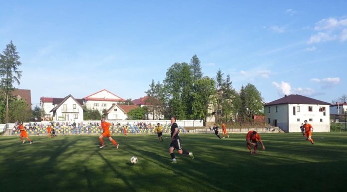 Piłka nożna: 3 punkty BKS z dedykacją dla Maćka