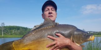 Olbrzymi karp złowiony w Łapanowie