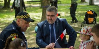 Dzień Flagi: Majowe harce rodzinne na Plantach – ZDJĘCIA