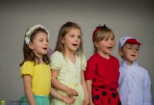 Uzbornia: Przedszkolaki na Dzień Matki – ZDJĘCIA