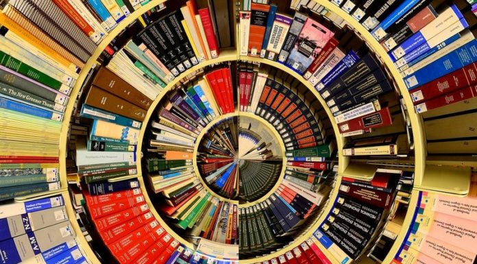 We wtorek Dzień Bibliotekarza. Wystąpi Teatr Artystokracki