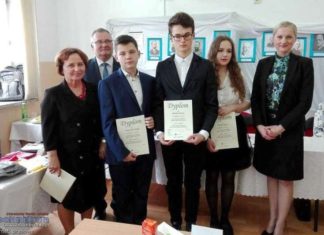 „Cudze chwalicie, swego nie znacie”. Konkurs w Łazach – ZDJĘCIA