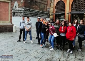 Uczniowie CKZiU w Łapanowie szkolą się we Włoszech – ZDJĘCIA