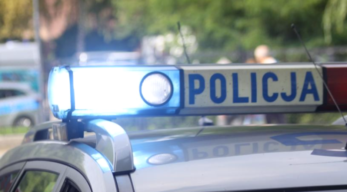 22-latek pędził 106 km/h w terenie zabudowanym