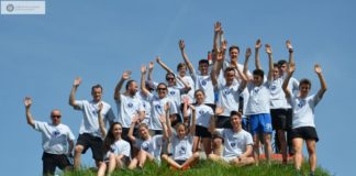 Pobiegli w sztafecie z Bochni do Pierzchowa