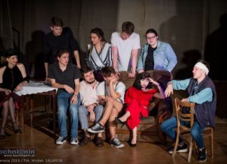 Teatr Artystokracki: Owacja na stojąco za „Bigos artystyczny…” – ZDJĘCIA