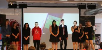 Wyróżnienie dla aplikacji BochniaGO! stworzonej przez uczniów II LO