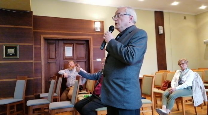 Gorzkie słowa dyrektora szkoły muzycznej do burmistrza – WIDEO