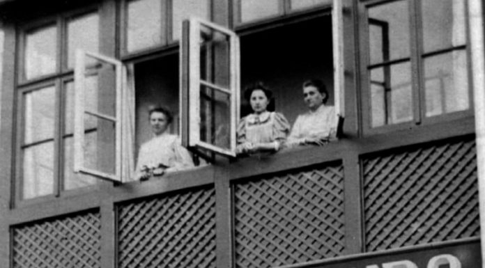 Czwartkowe Spotkanie Muzealne: Interes i mieszkanie pod jednym dachem