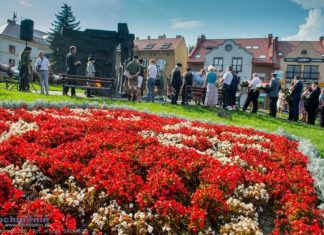 75. rocznica wybuchu Powstania Warszawskiego. Uroczystość w Bochni