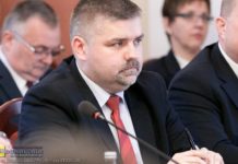 Zarząd powiatu z absolutorium i wotum zaufania