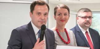 Szpital w Bochni: Jarosław Kycia wygrał konkurs i pozostanie dyrektorem