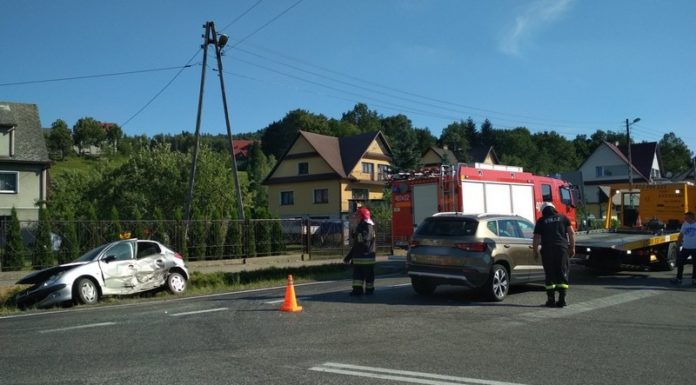 Wypadek w Łąkcie Górnej. 8-latka ze złamanym obojczykiem