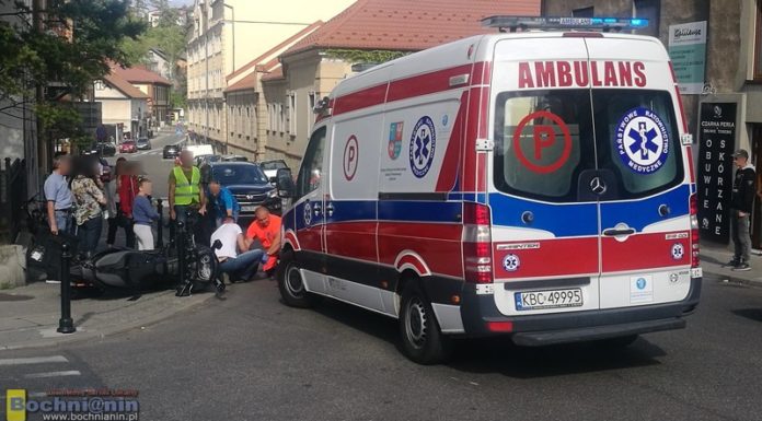 Bochnia. Wypadek na ul. Kraszewskiego. Motocyklista trafił do szpitala