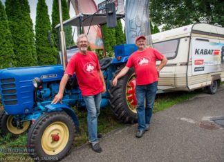 Traktorami dookoła Polski. Niezwykli goście dotarli do Bochni – ZDJĘCIA