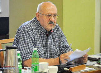 Gmina Bochnia. Sąd II instancji potwierdził, że byłemu wójtowi należy się odprawa rentowa